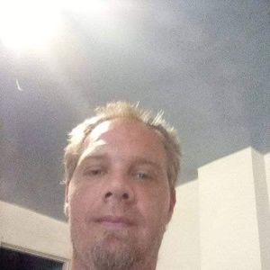 Meet your Posher, Travis